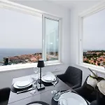 Chill Out - Old Town & Seaview *