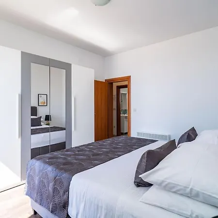 Appartamento Chill Out - Old Town & Seaview