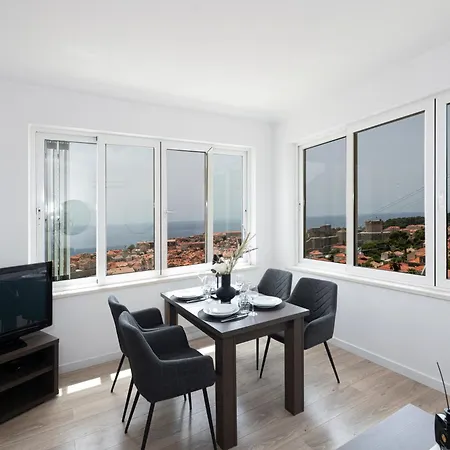 Apartment Chill Out - Old Town & Seaview
