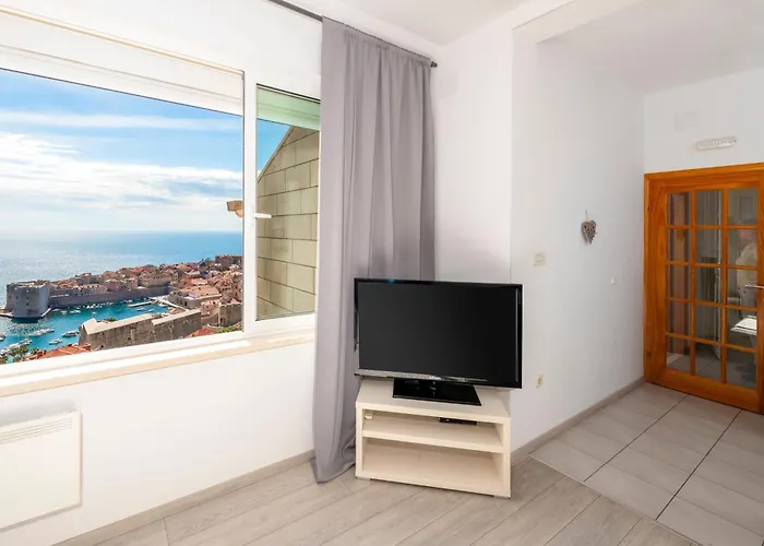 Chill Out - Old Town & Seaview * Ragusa