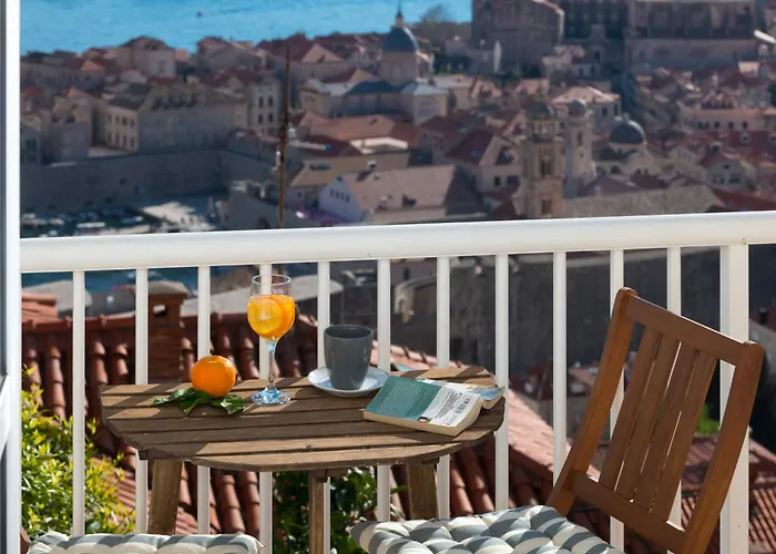 Appartamento Chill Out - Old Town & Seaview *
