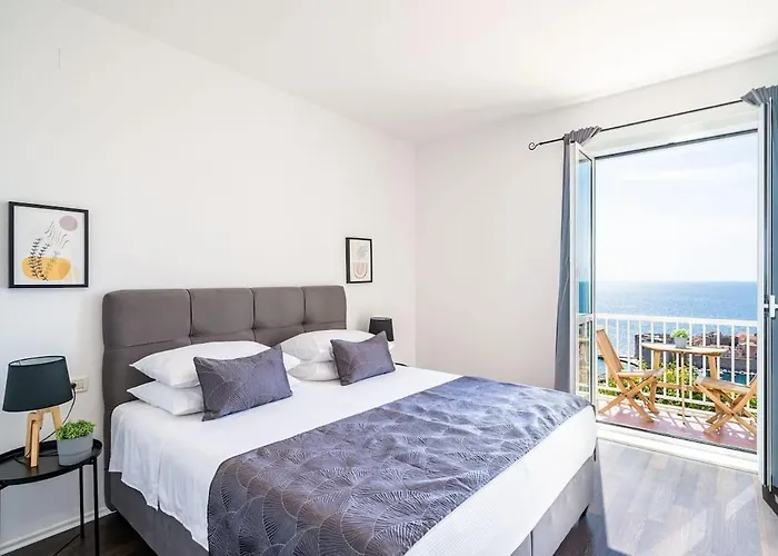 Appartamento Chill Out - Old Town & Seaview *