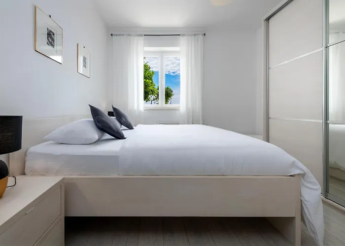 Chill Out - Old Town & Seaview Appartamento