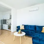 Apartment Chill Out - Old Town & Seaview