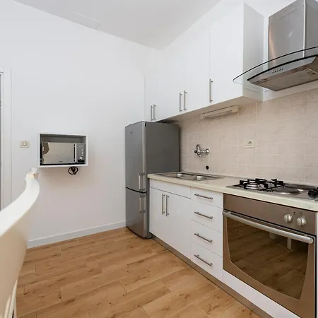 Chill Out - Old Town & Seaview Apartment
